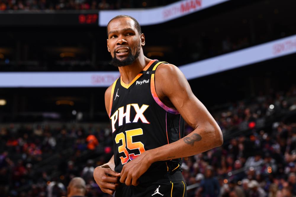 在管理层不 在管理层不